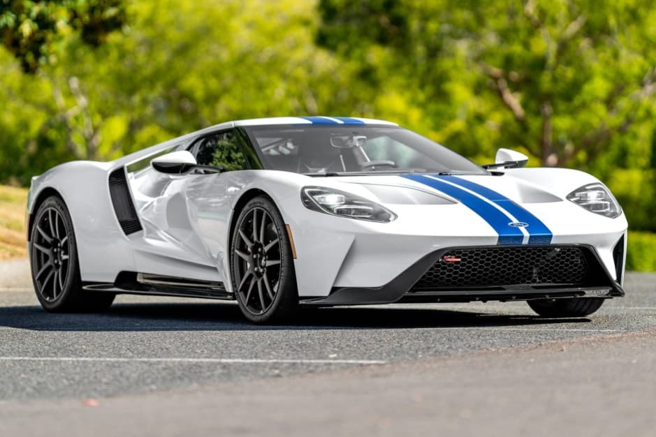 2017 Ford GT 2nd Generation sold for $804,400