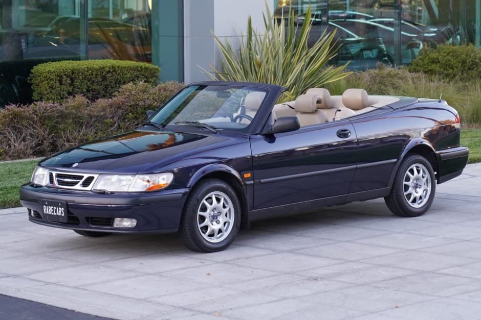 2000 Saab 9-3 sold for $10,000