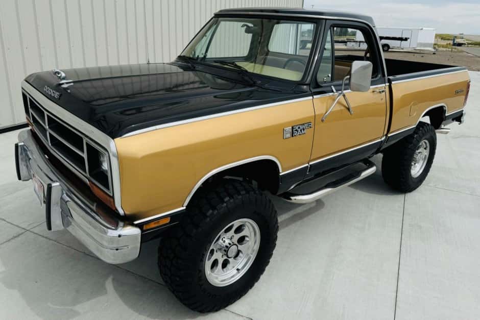 1987 Dodge Ram (1981-1993) sold for $27,500