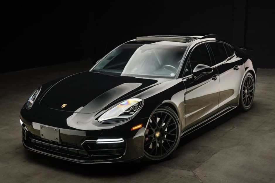 2019 Porsche Panamera sold for $60,000