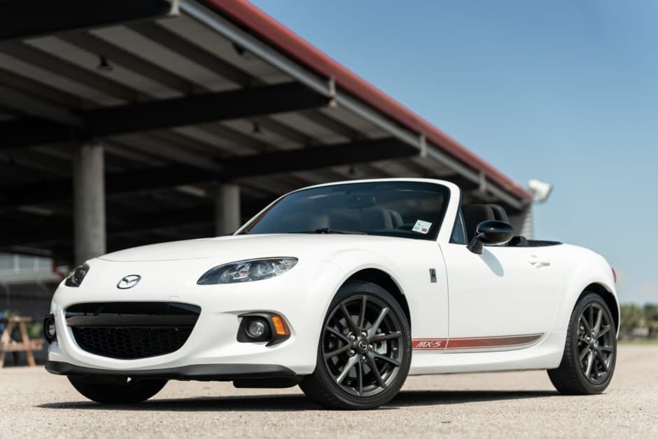 2013 Mazda NC MX-5 Miata sold for $22,750