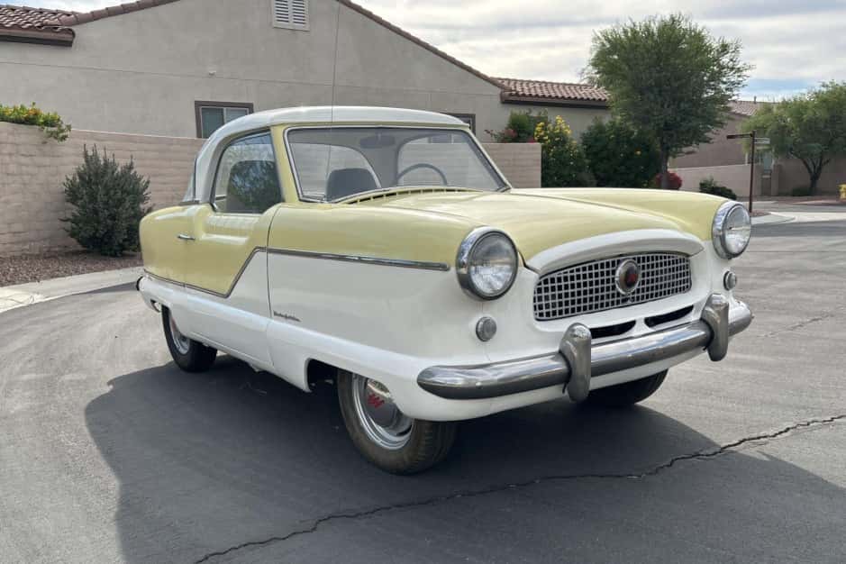 1958 Nash Metropolitan sold for $4,000