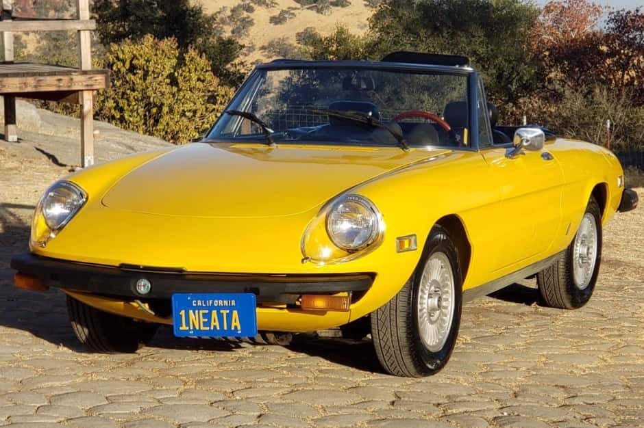1978 Alfa Romeo 105/115 Spider Series 2 sold for $7,900