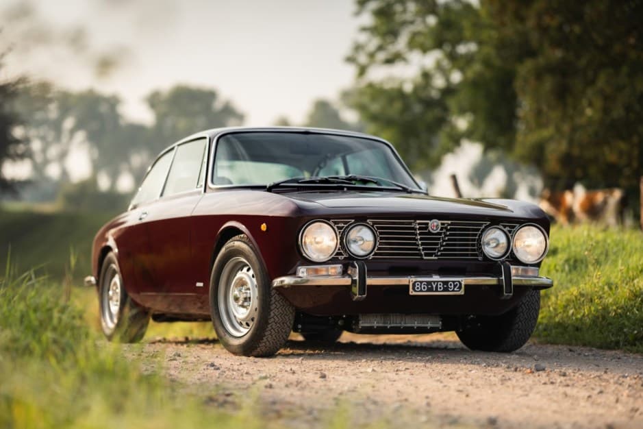 1973 Alfa Romeo 105/115 Series Coupe sold for $82,000