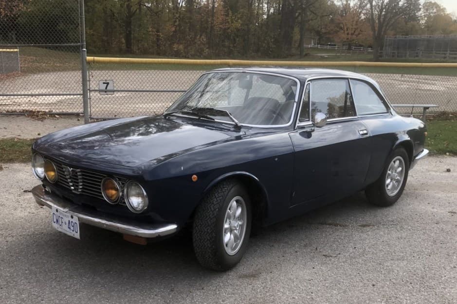 1975 Alfa Romeo 105/115 Series Coupe sold for $18,750