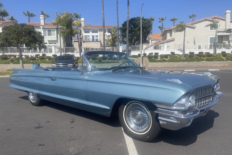 1962 Cadillac Eldorado sold for $35,000