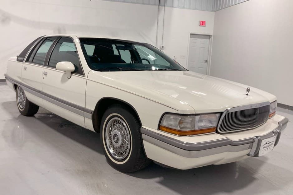 1992 Buick Roadmaster sold for $12,500