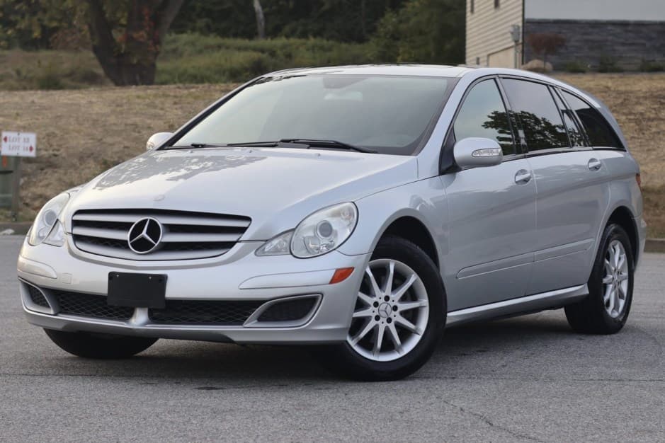 2006 Mercedes-Benz W251 R-Class sold for $10,050