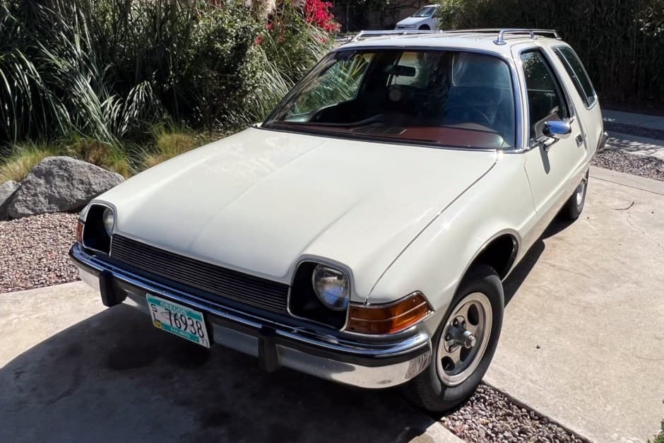 1977 AMC Pacer sold for $4,500