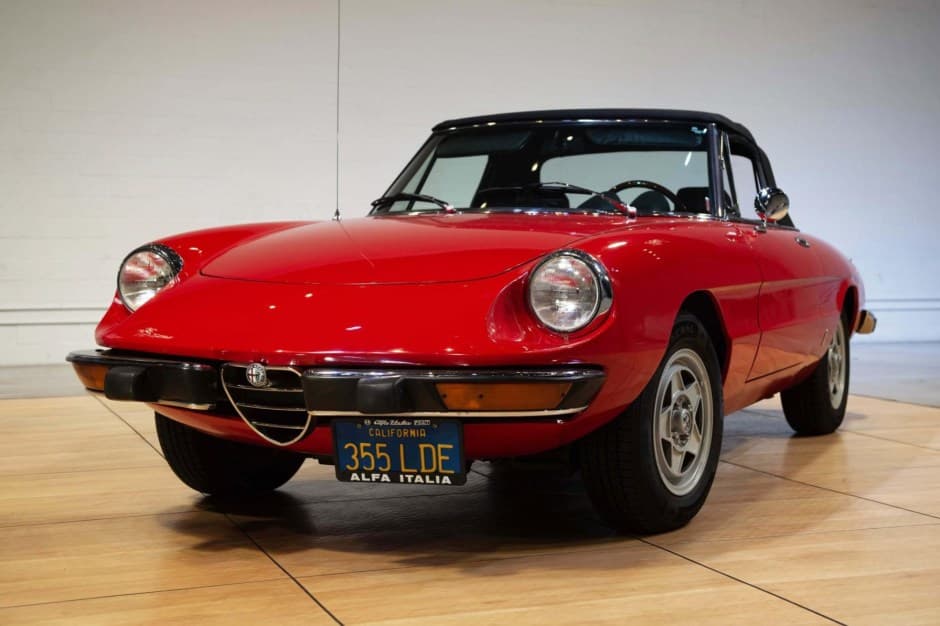 1973 Alfa Romeo 105/115 Spider Series 2 sold for $26,200