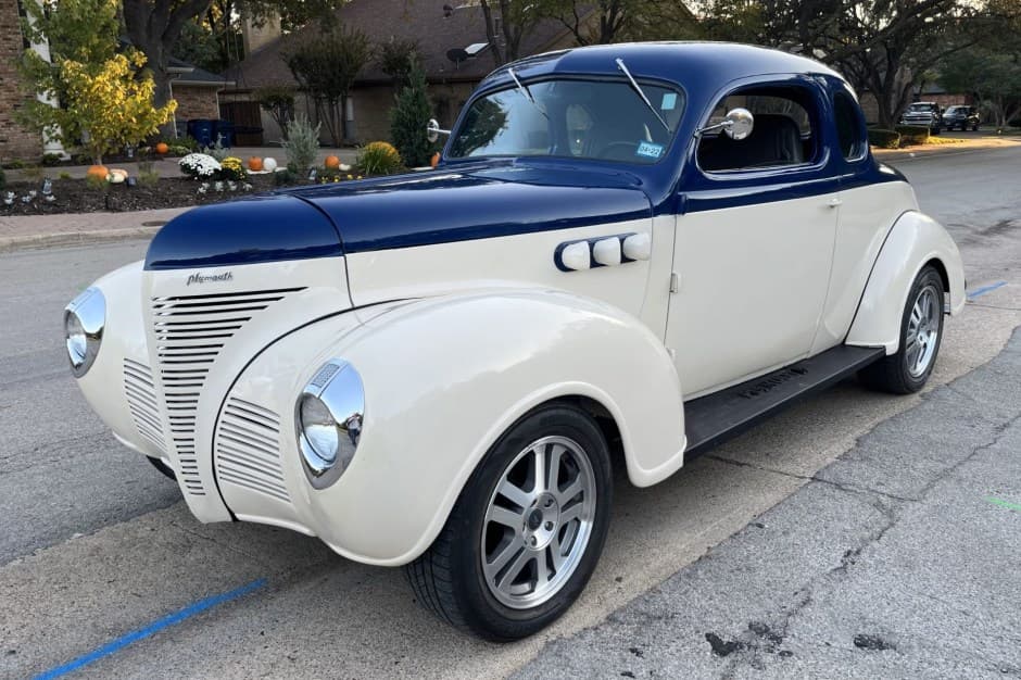 1939 Plymouth Deluxe/Special Deluxe sold for $16,750