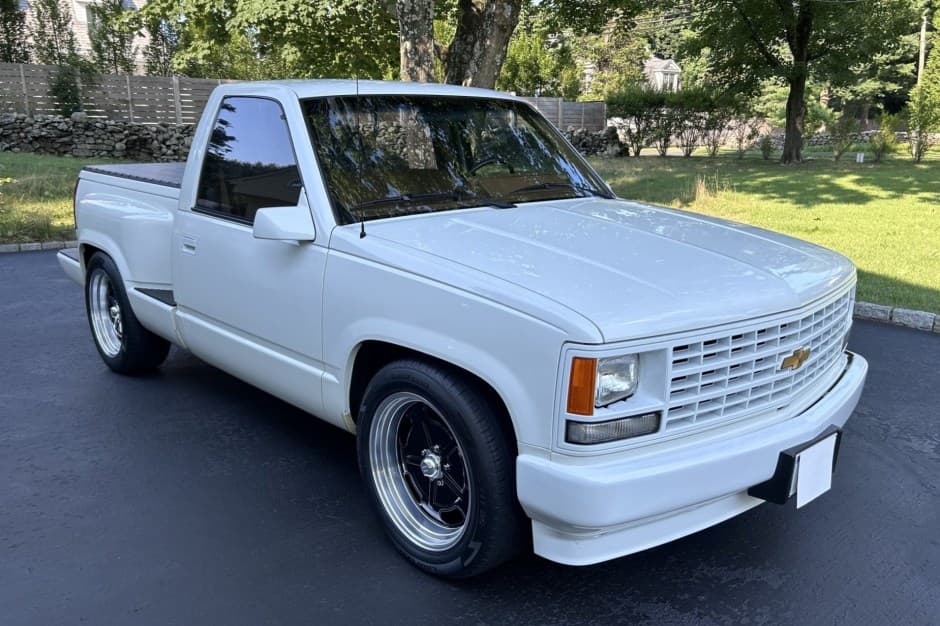 1990 Chevrolet C/K GMT400 (1988-2002) sold for $18,666
