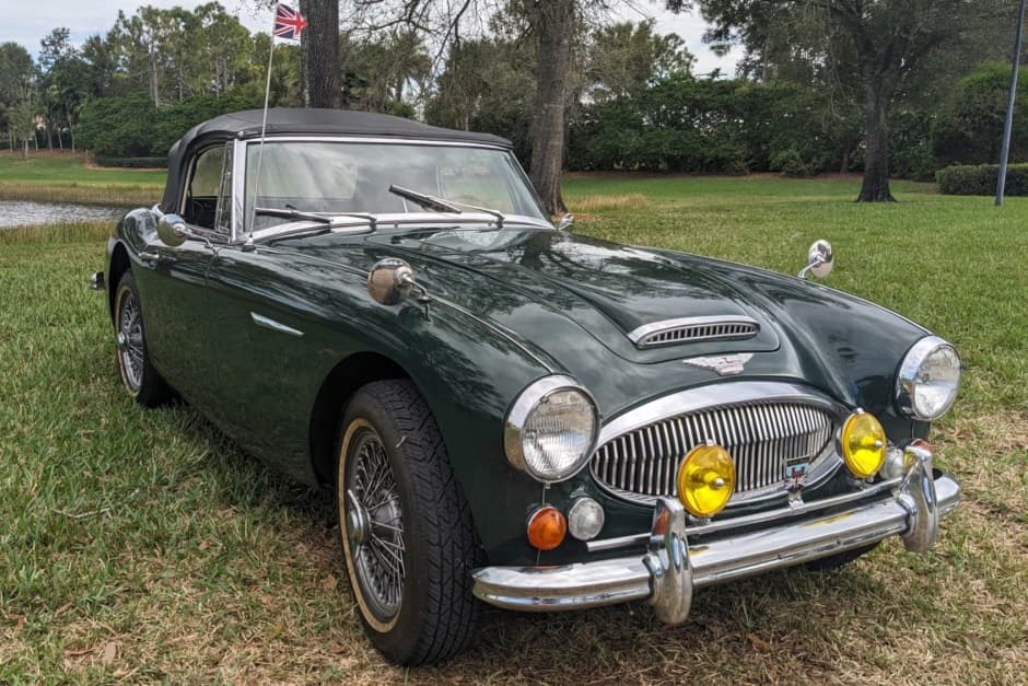 1967 Austin-Healey 3000 sold for $35,000