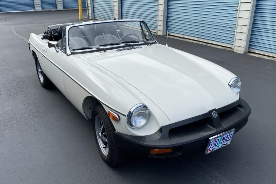 1979 MG MGB sold for $6,800