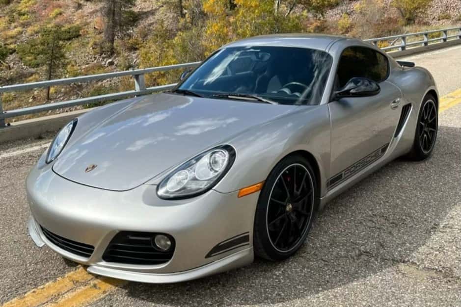 2012 Porsche 987 Cayman sold for $47,500
