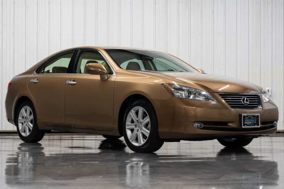 2007 Lexus ES sold for $21,750