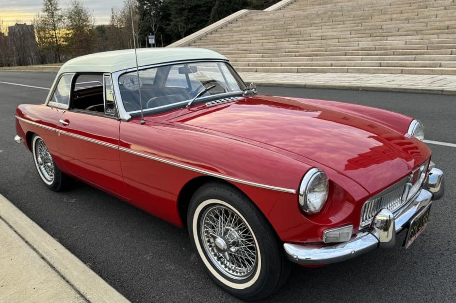 1963 MG MGB sold for $24,000