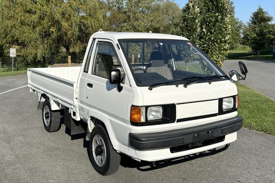1991 Toyota sold for $13,750