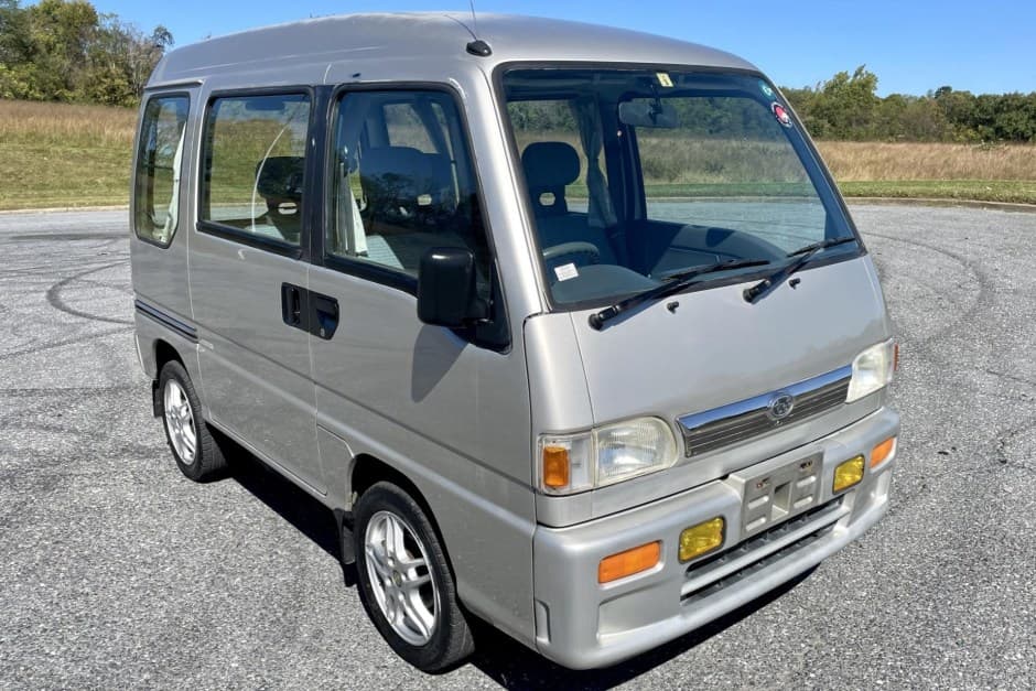 1998 Subaru Sambar sold for $6,550