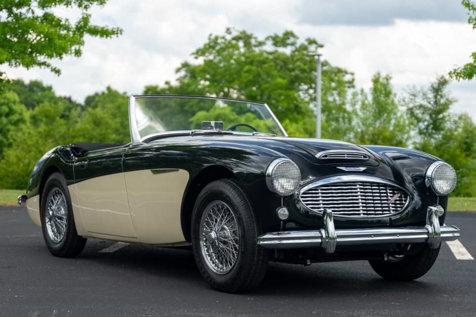 1960 Austin-Healey 3000 sold for $42,500