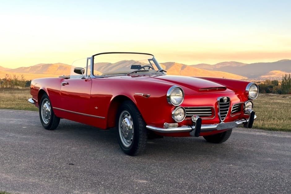 1962 Alfa Romeo 106-Series 2600 sold for $89,500