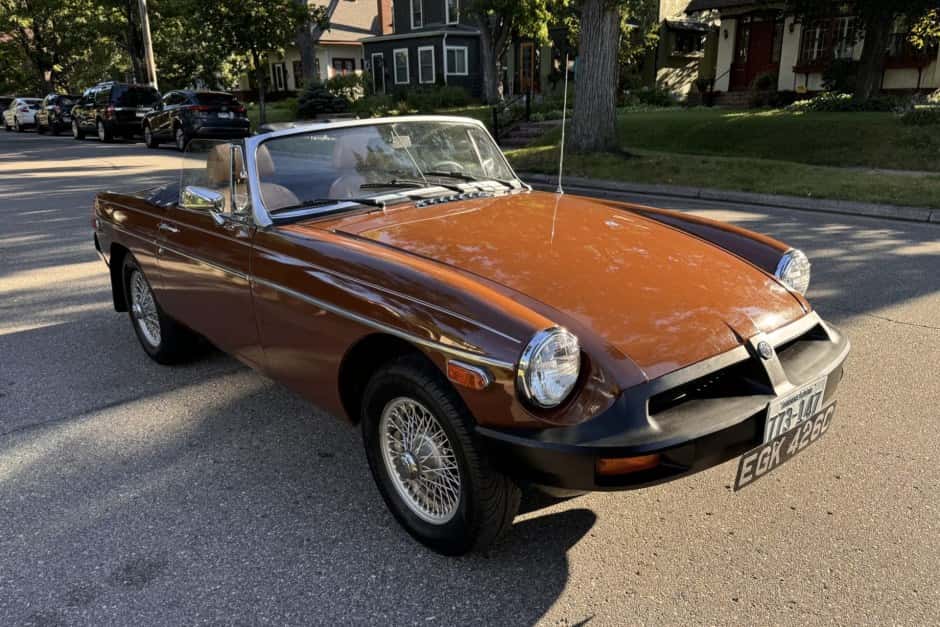 1980 MG MGB sold for $7,500