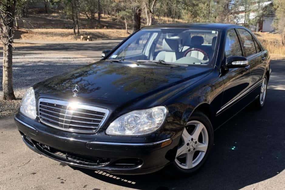 2005 Mercedes-Benz W220 S-Class sold for $6,300