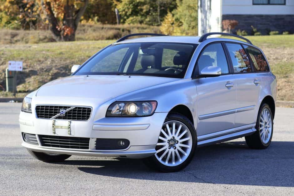 2006 Volvo sold for $12,650