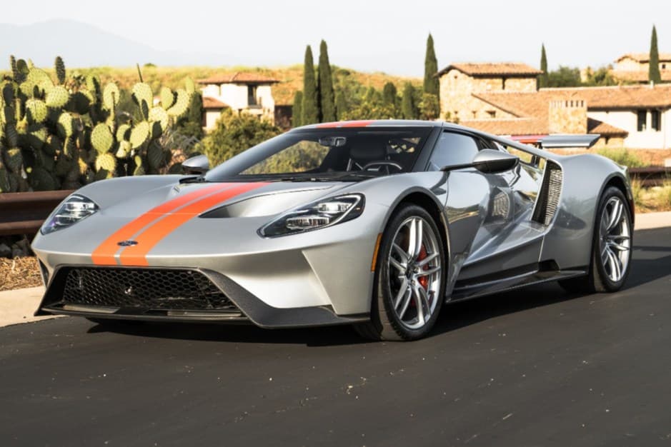 2022 Ford GT 2nd Generation sold for $810,000