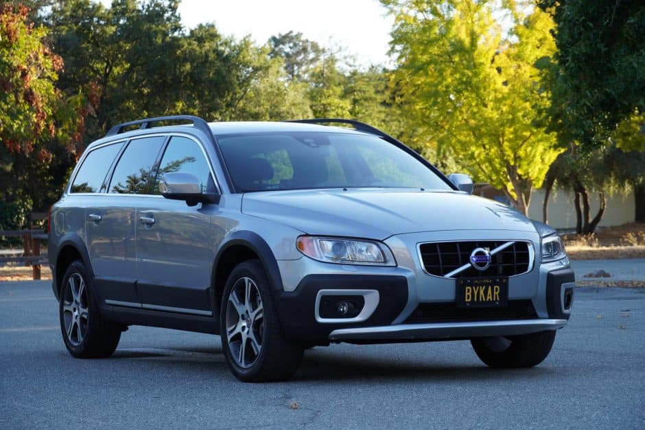 2013 Volvo XC70 sold for $15,000