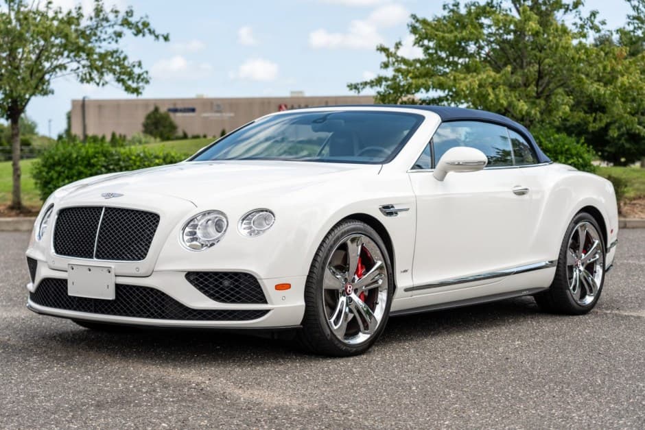 2017 Bentley Continental GT sold for $128,000