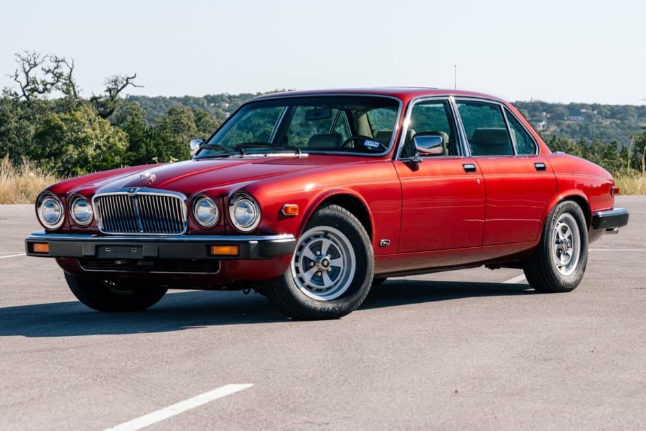 1987 Jaguar XJ Series 3 (1980-1992) sold for $18,000