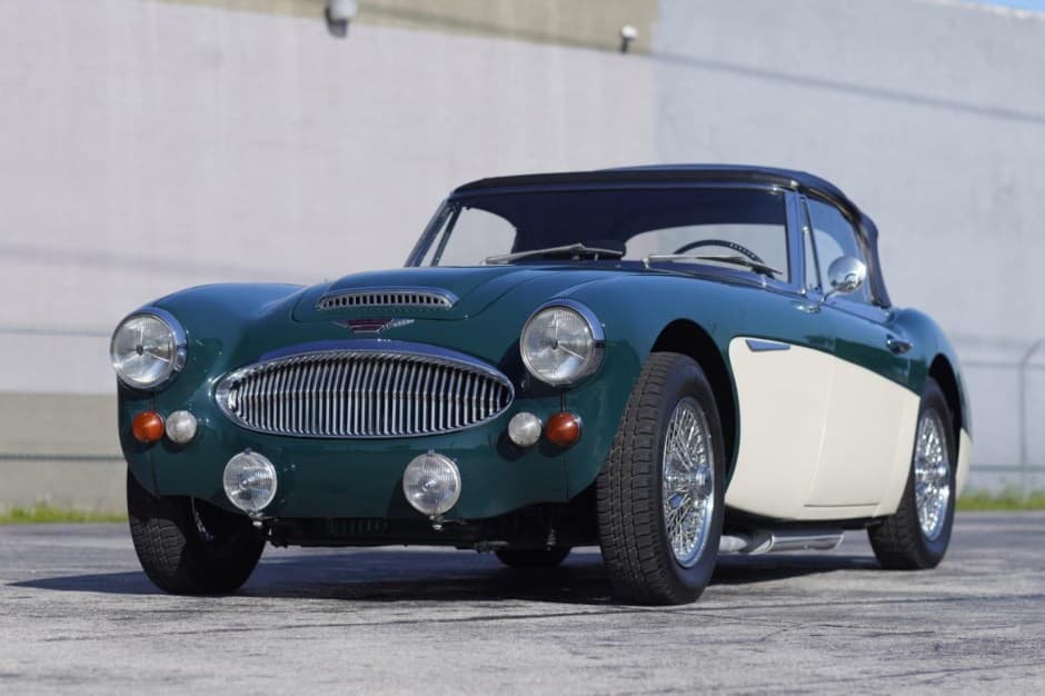 1967 Austin-Healey 3000 sold for $51,500