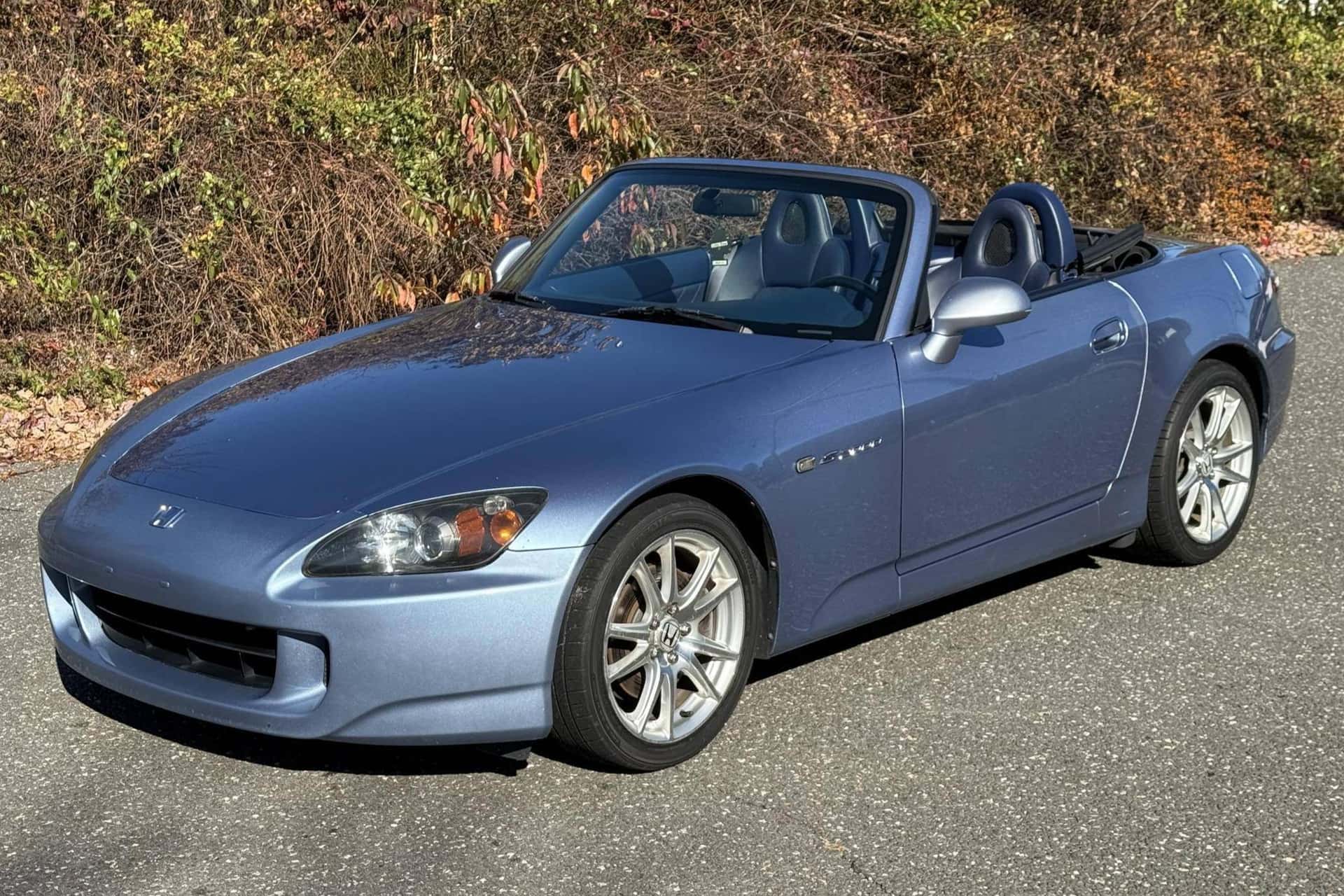 2004 Honda S2000 sold for $15,500