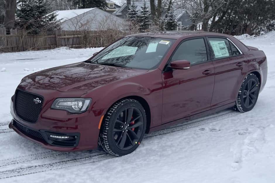 2023 Chrysler 300 (2005-2023) sold for $0