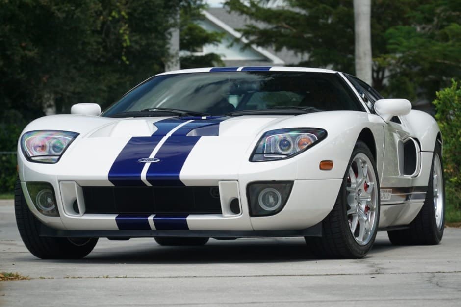2005 Ford GT 1st Generation sold for $449,000