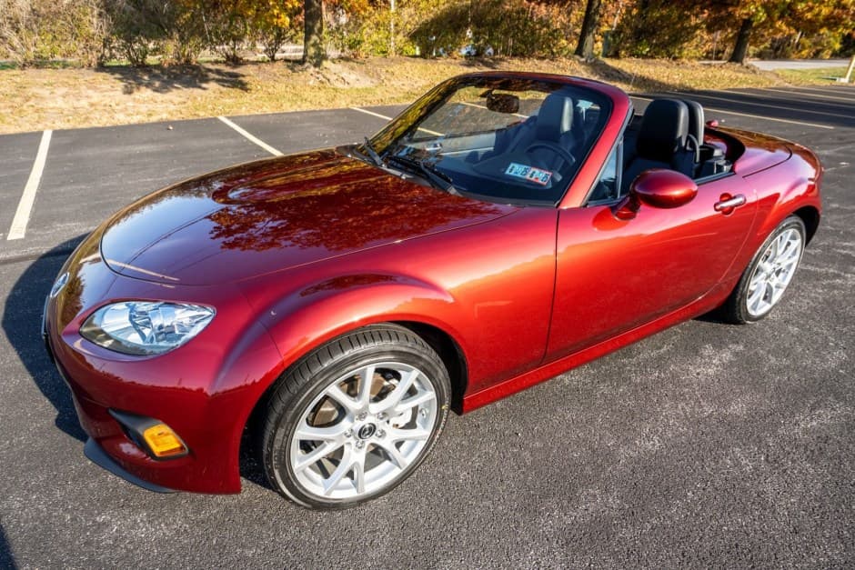 2013 Mazda NC MX-5 Miata sold for $18,000