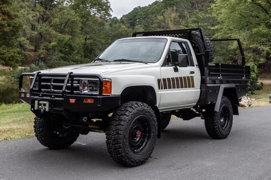 1985 Toyota Pickup (N50/N60/N70 1984-1988) sold for $24,250