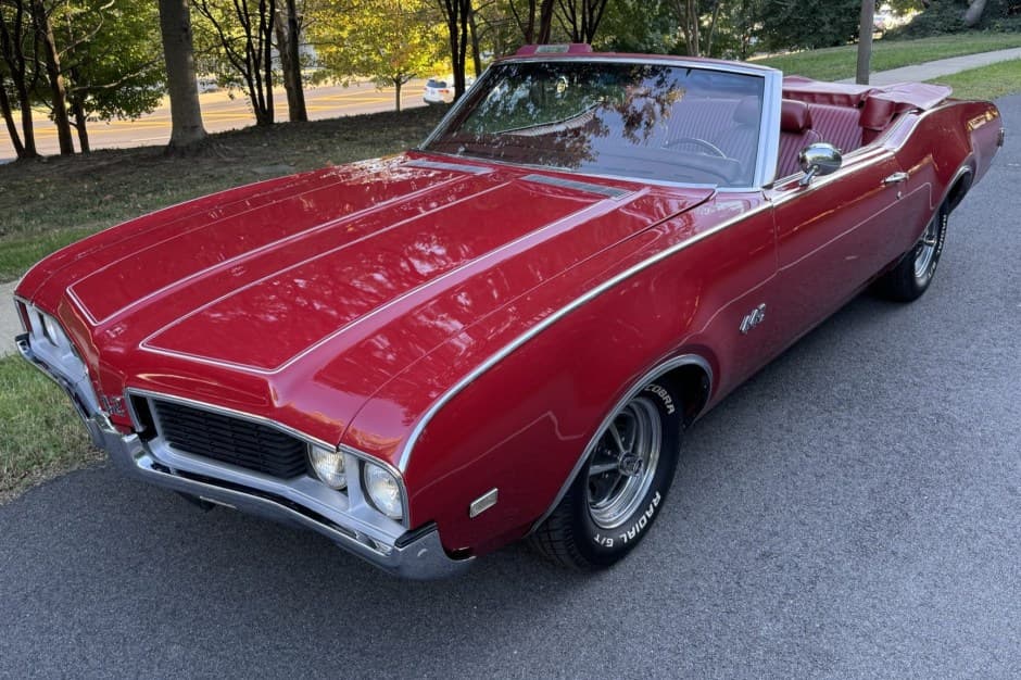 1969 Oldsmobile 442 sold for $37,750