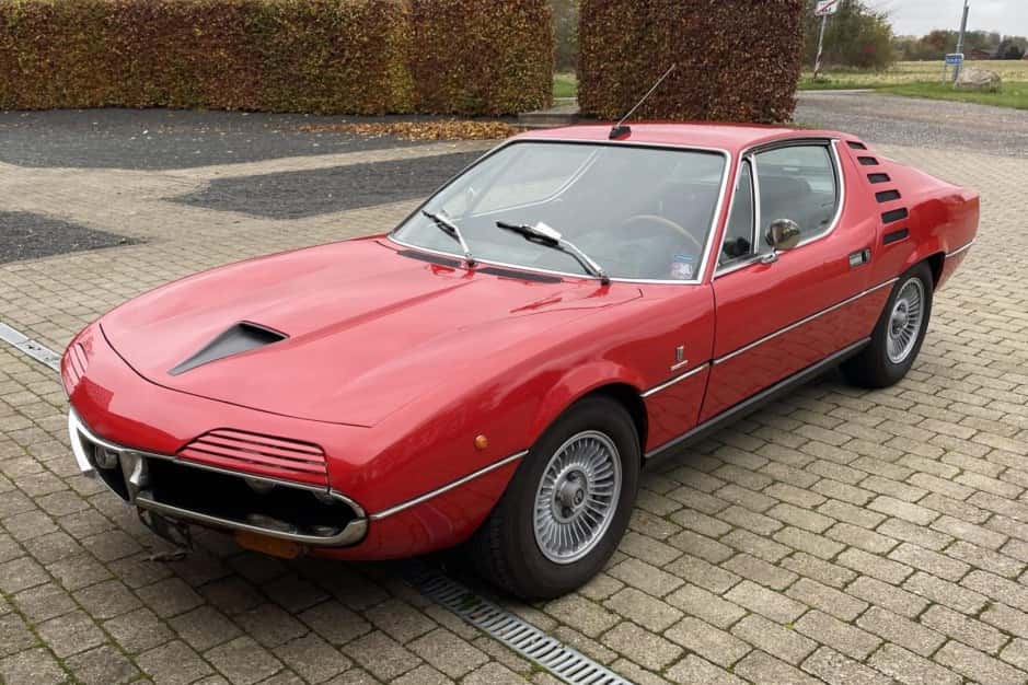 1971 Alfa Romeo Montreal sold for $45,500