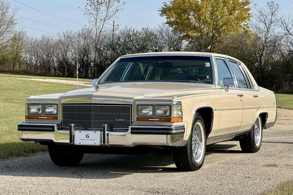 1986 Cadillac Brougham sold for $10,600