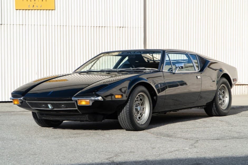 1972 DeTomaso Pantera sold for $77,000