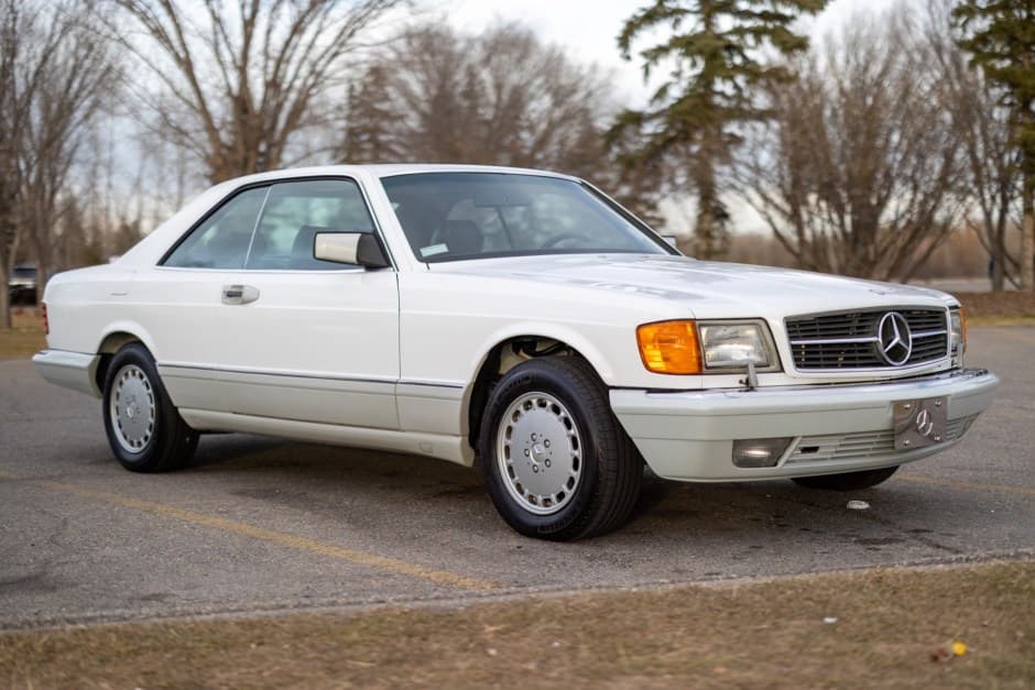 1990 Mercedes-Benz C126 sold for $18,750