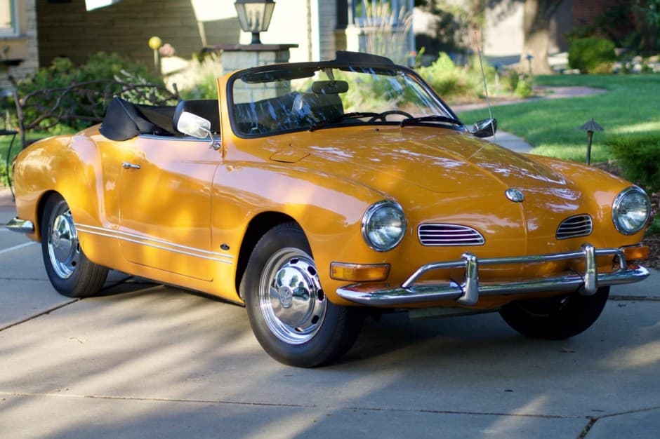 1970 Volkswagen Karmann Ghia sold for $34,300