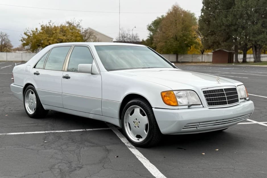 1992 Mercedes-Benz W140 S-Class sold for $3,950