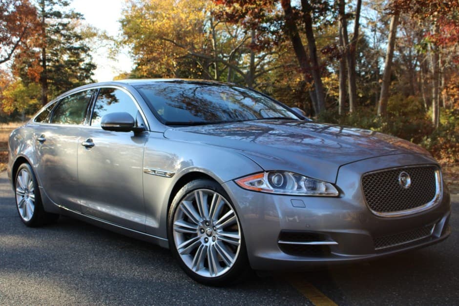 2012 Jaguar X351 XJ (2010-2019) sold for $11,500