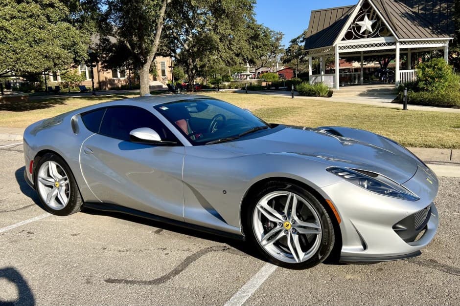 2018 Ferrari 812 Superfast & 812 GTS sold for $305,000