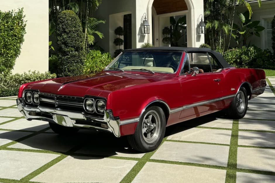 1966 Oldsmobile Cutlass sold for $15,000
