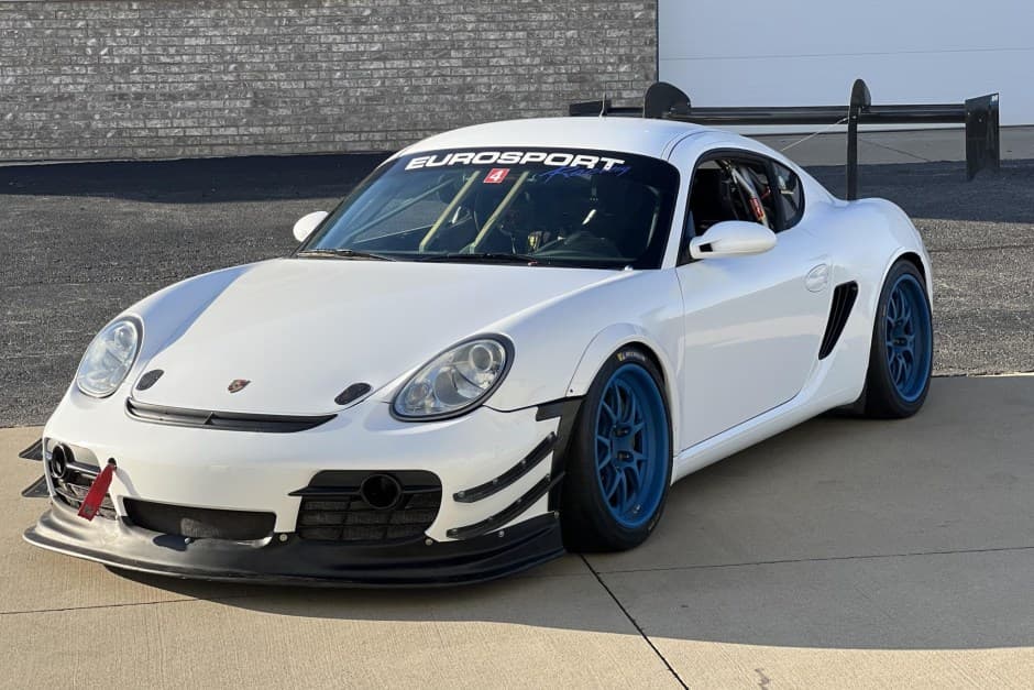 2007 Porsche 987 Cayman sold for $47,000