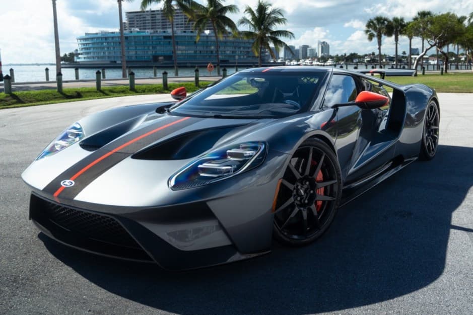 2019 Ford GT 2nd Generation sold for $900,000